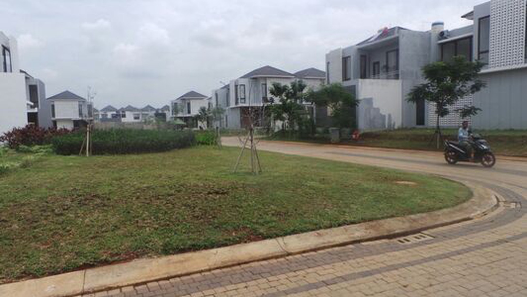 Rumah Brand New,Bagus,Dalam cluster di Sektor 9 Bintaro Jaya