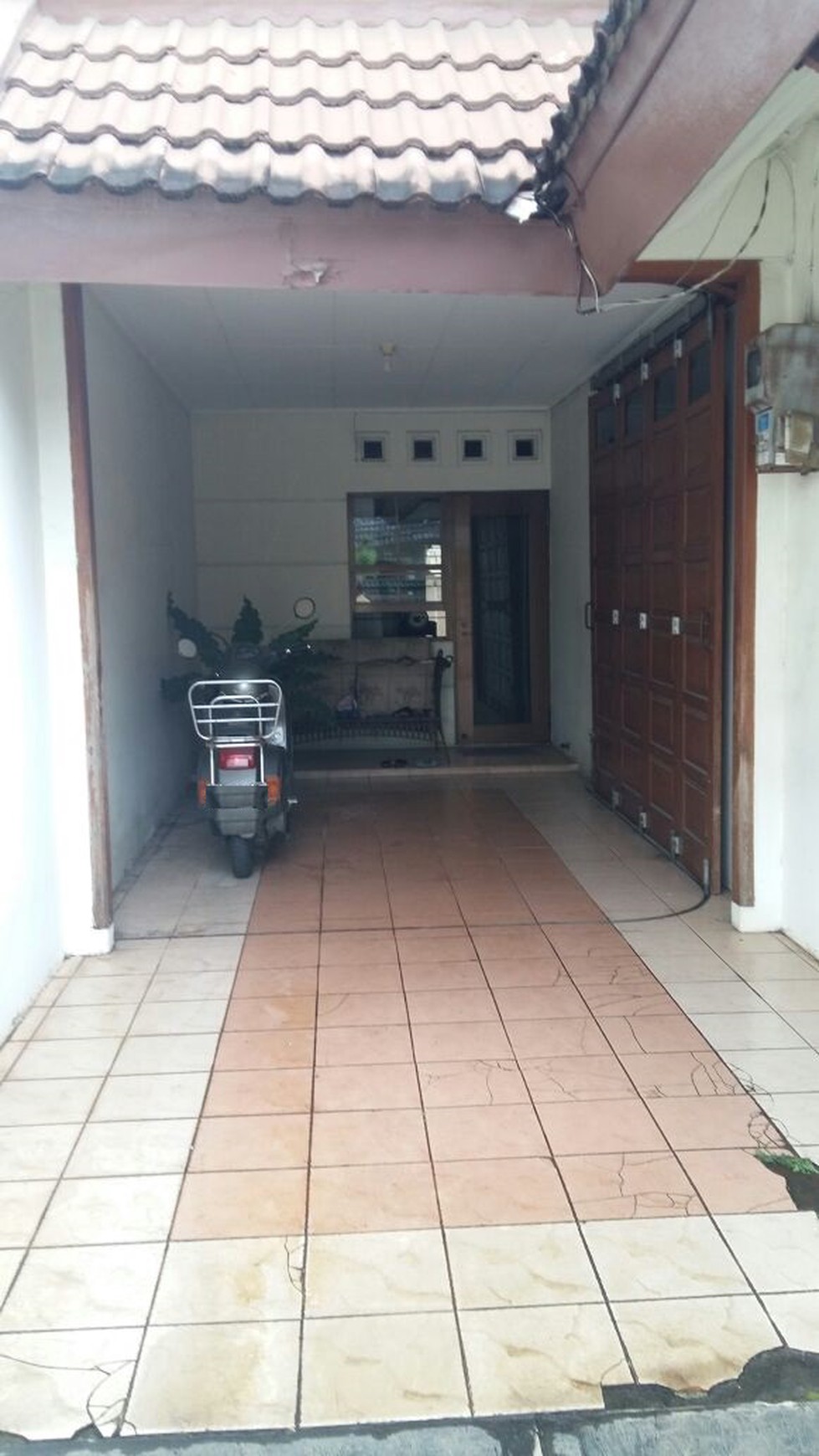 Rumah Nyaman Dalam Perumahan Bintaro Sektor 3