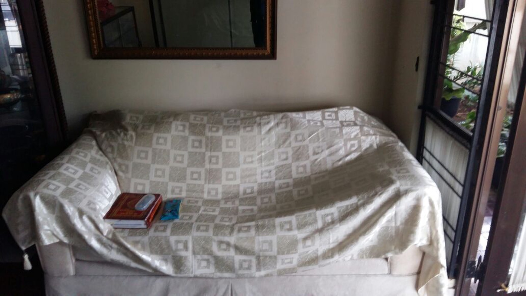 Rumah Nyaman Dalam Perumahan Bintaro Sektor 3