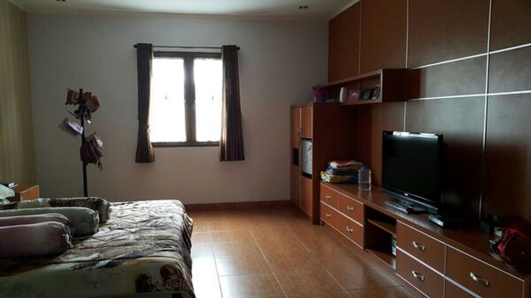 Rumah Minimalis Dalam Cluster Kebayoran Bintaro Sektor 7