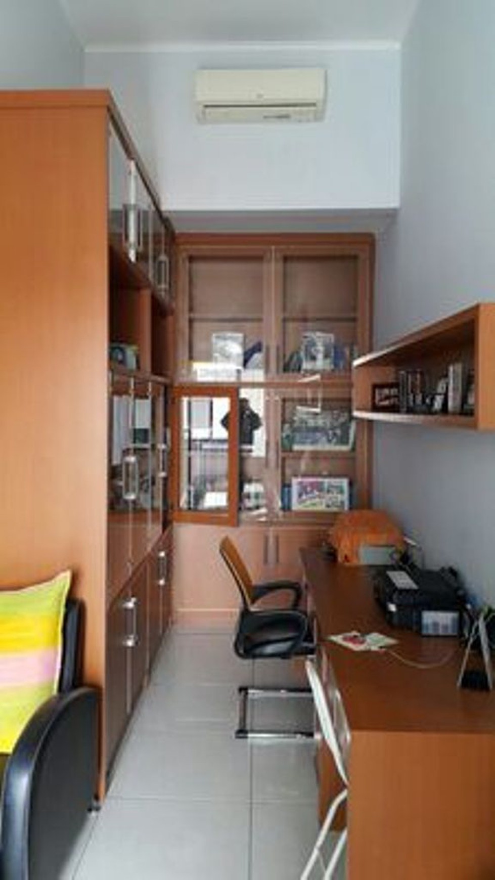 Rumah Minimalis Dalam Cluster Kebayoran Bintaro Sektor 7