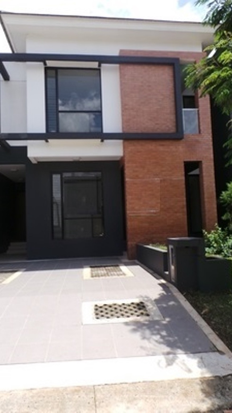 Rumah Dalam cluster,Minimalis di Bintaro Jaya sektor 9