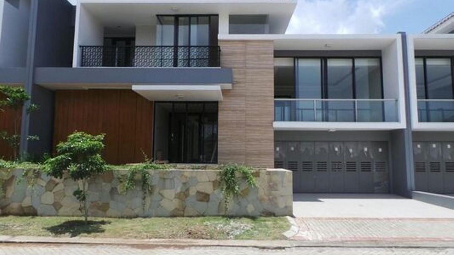 Rumah Minimalis,Brand new di Bintaro Jaya Sektor 7