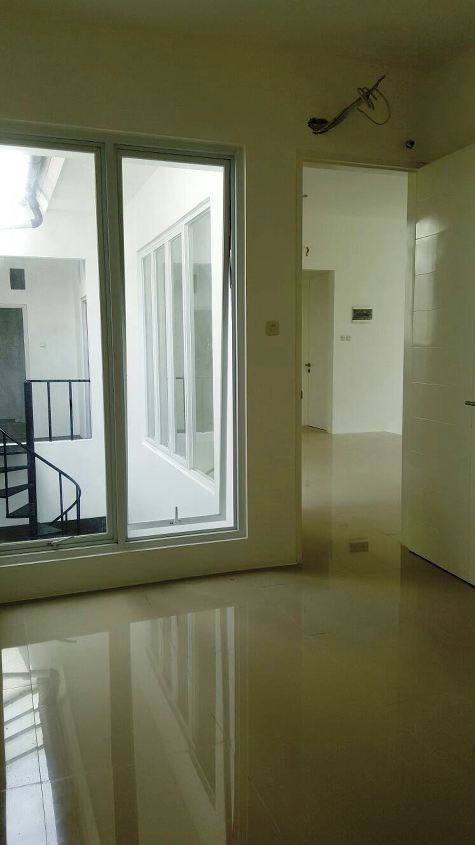 HARGA MURAH !!! Rumah Baru dan Asri Dikawasan Puri Bintaro