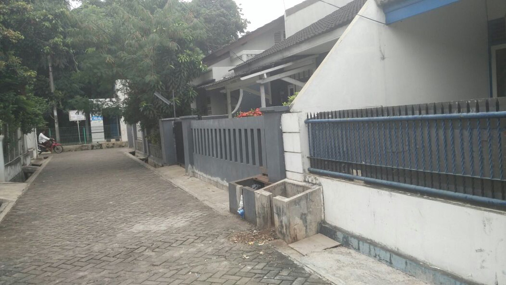 Rumah Standar Bagus Murah Tanah Besar di Kembang Larangan