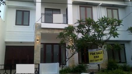 Rumah Dalam Cluster Di Bintaro Sektor 9 #EU