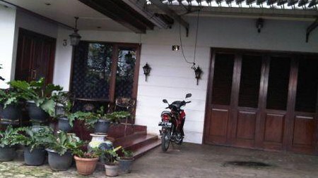 Rumah sangat asri siap huni