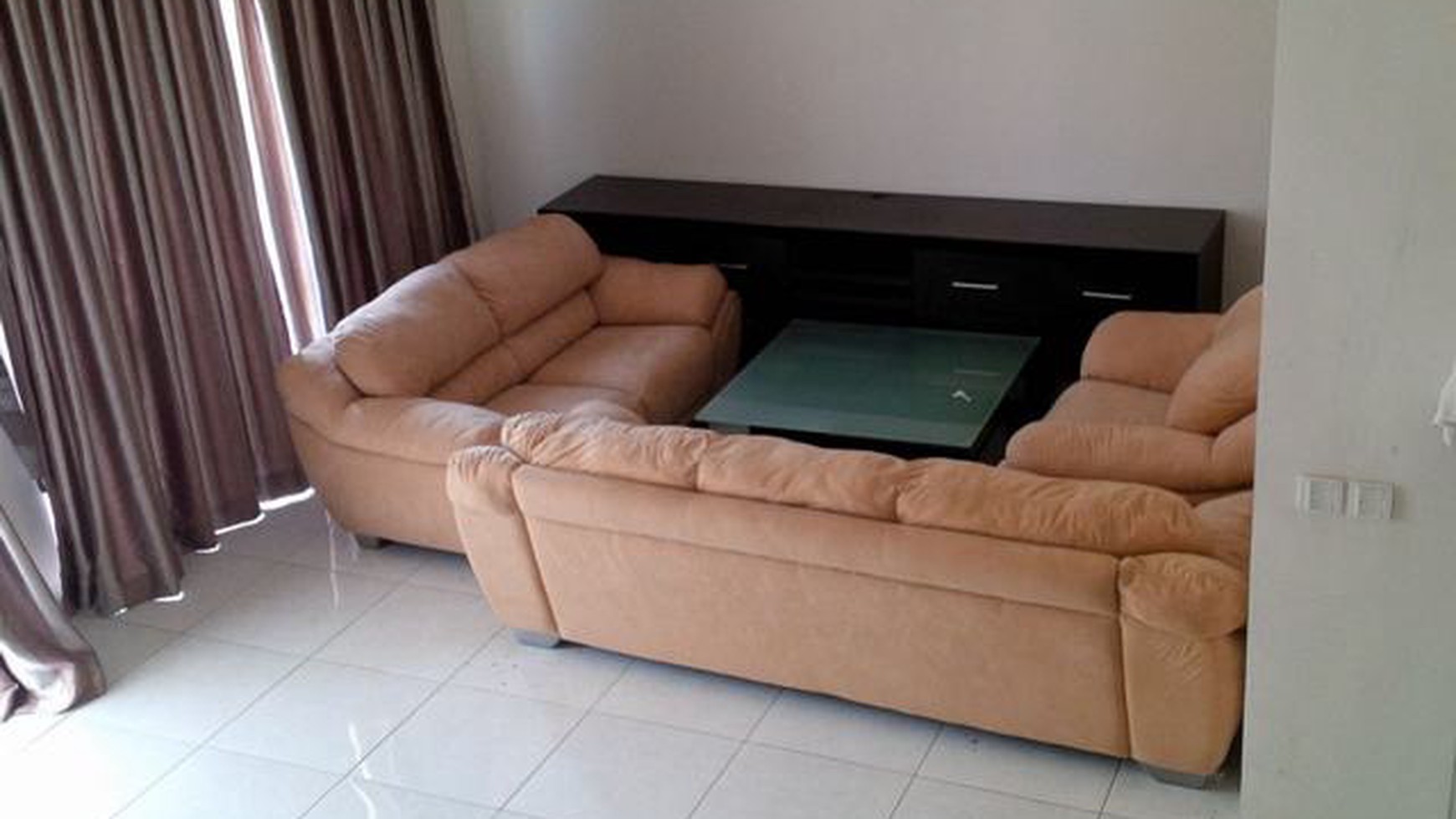 DISEWA RUMAH APIK, STRATEGIS, AKSES BSD - GADING SERPONG, DE PARK CLUSTER FRANGIPANI, BSD CITY TANGERANG