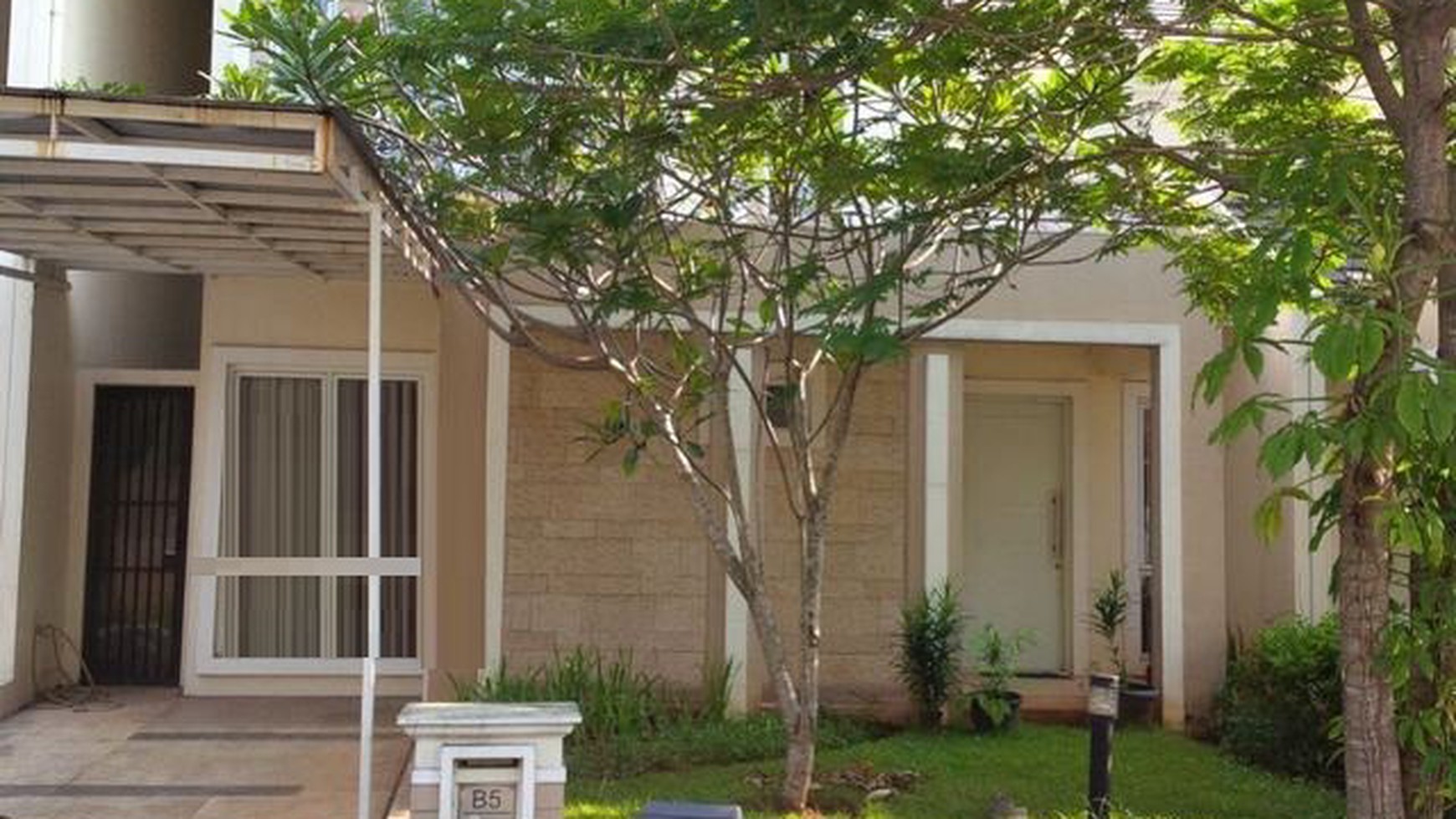 DISEWA RUMAH APIK, STRATEGIS, AKSES BSD - GADING SERPONG, DE PARK CLUSTER FRANGIPANI, BSD CITY TANGERANG