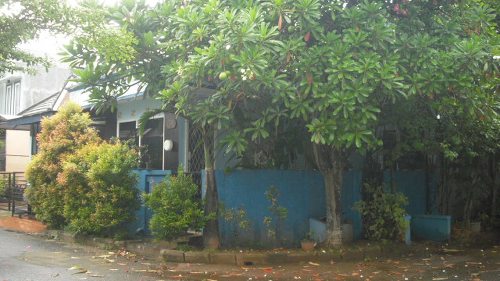 Rumah siap huni di Bsd Serpong Park