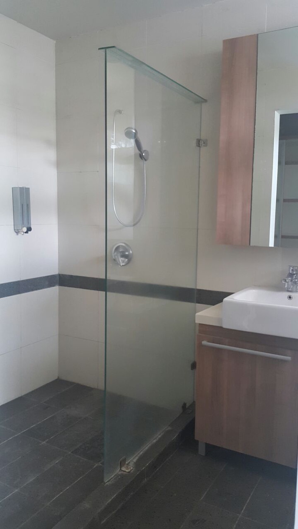 Disewakan Rumah Cluster Alexandrite - Gading Serpong