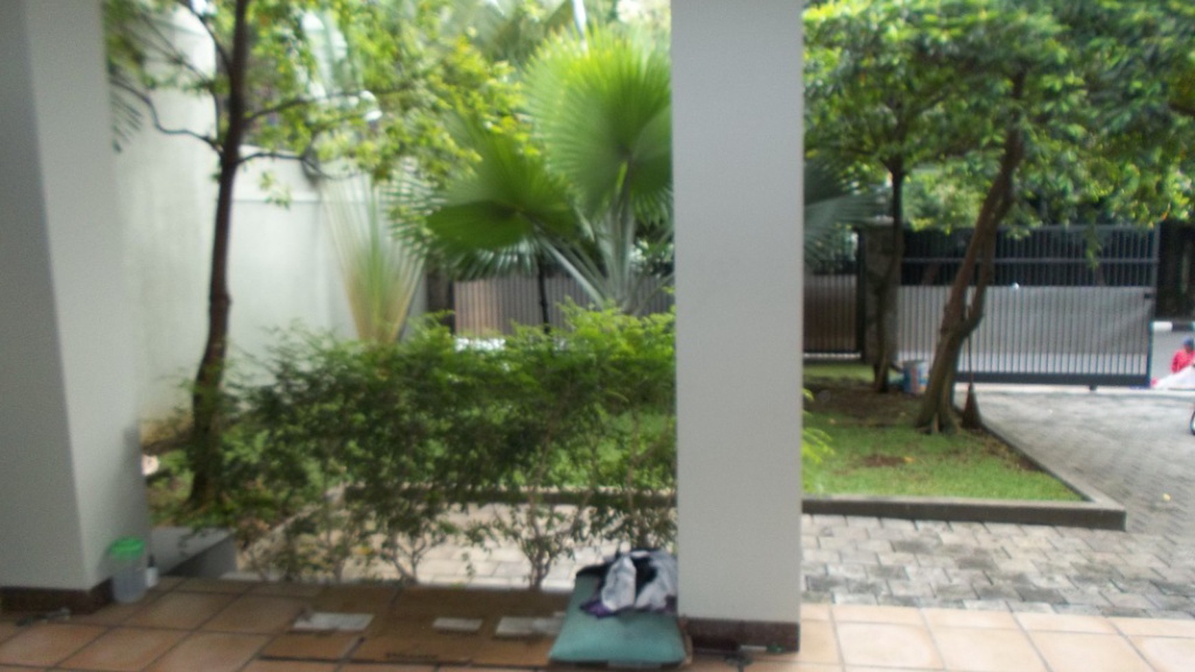 Luxurious and Great House in Kebayoran Baru (3)