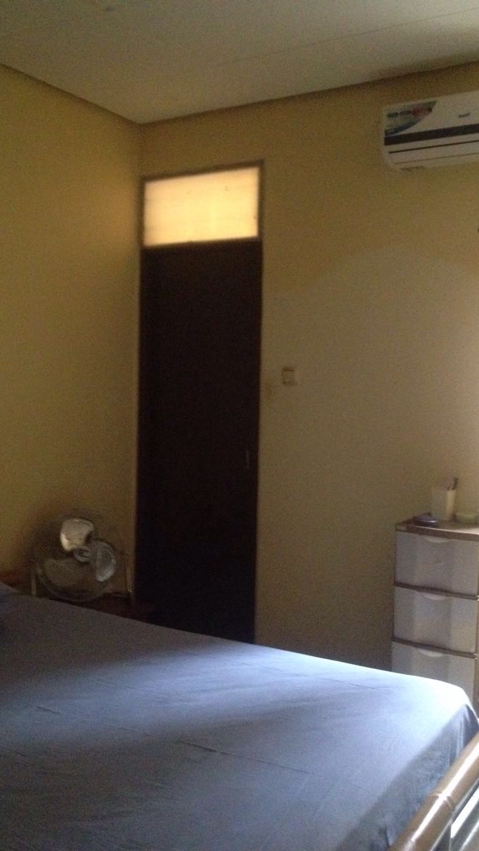 Sebuah rumah dengan lokasi jauh dari kebisingan dan polusi