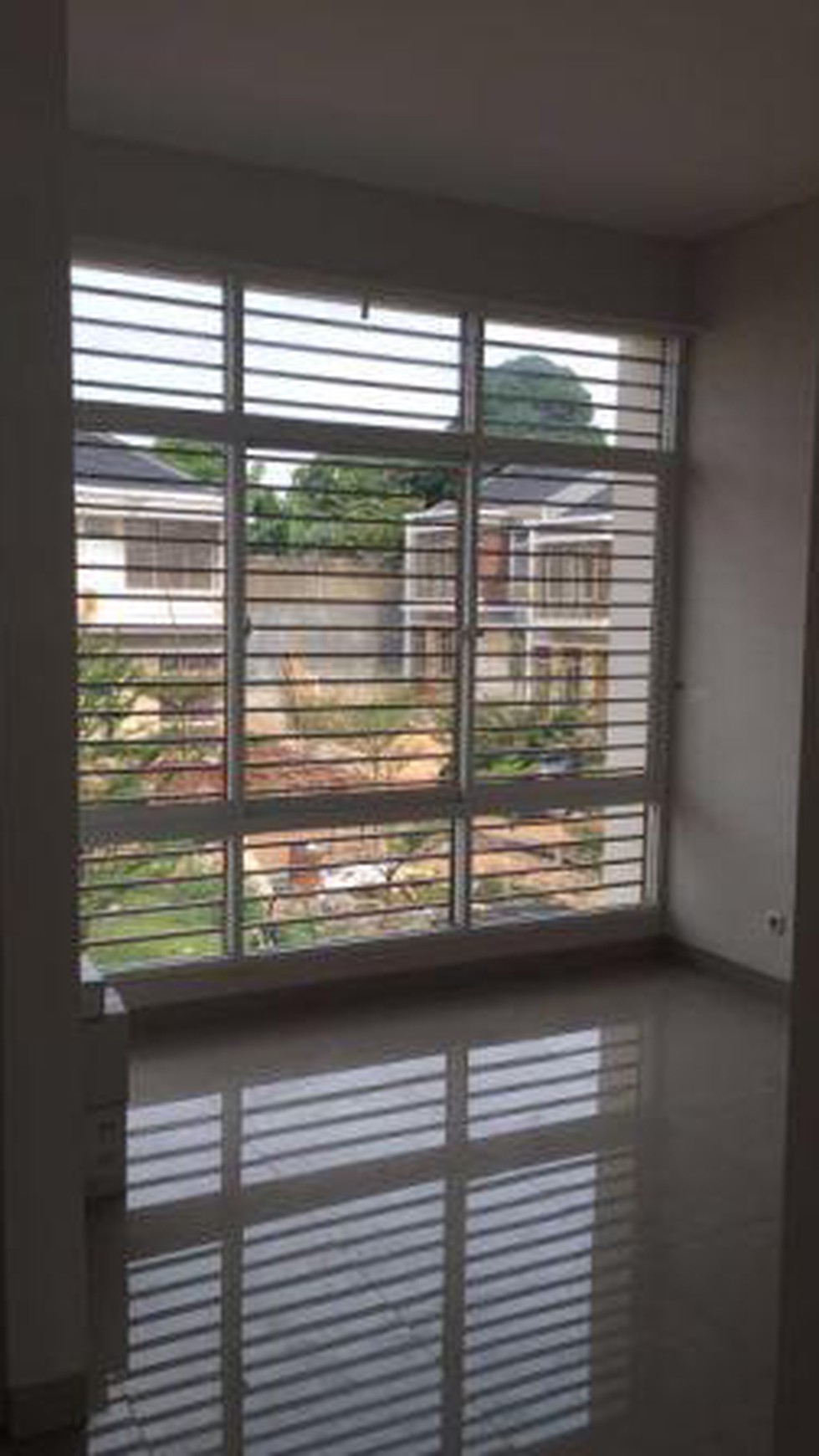 Rumah Murah & Bagus Di Sektor 4 Bintaro