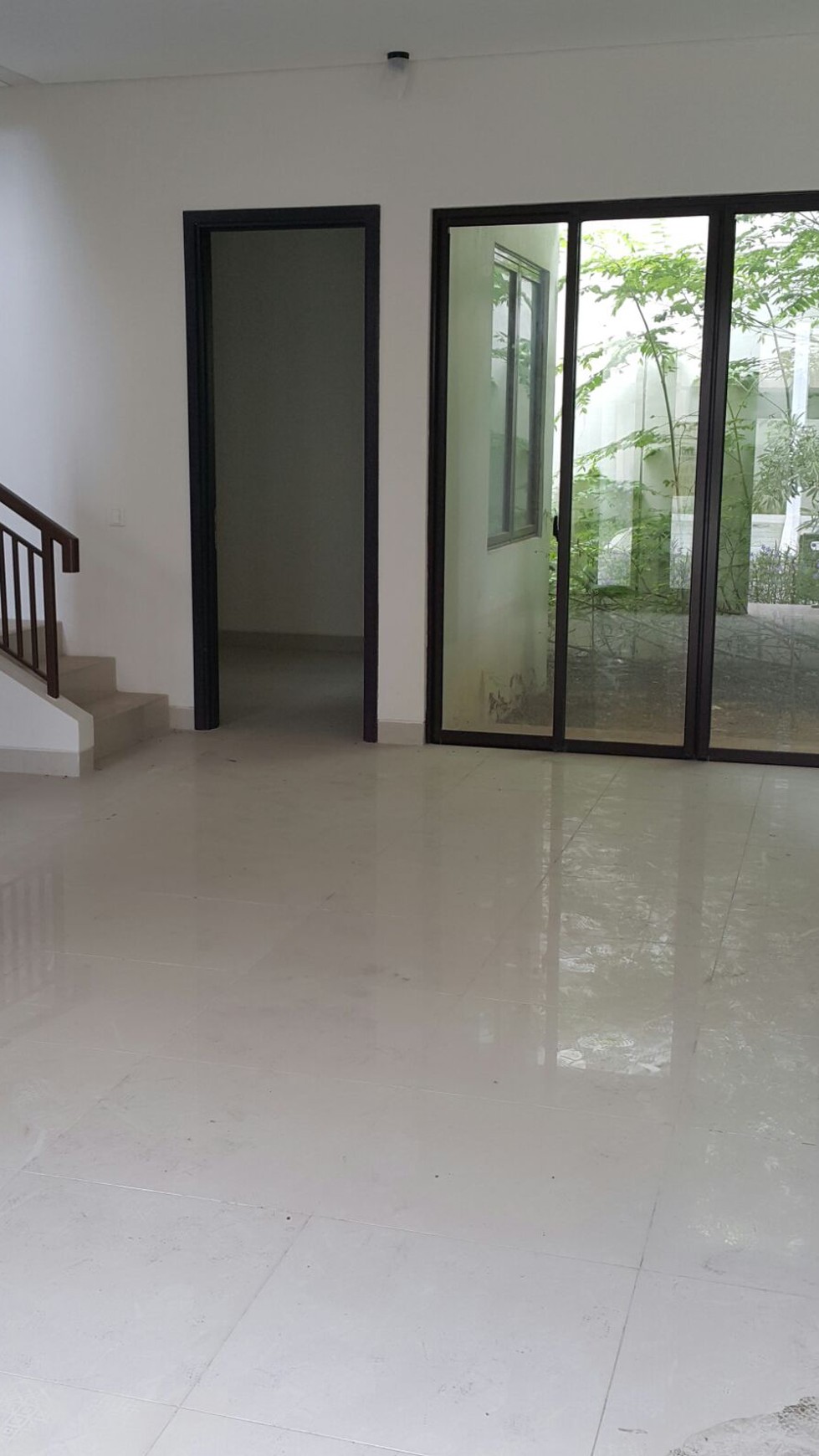 DIJUAL CEPAT RUMAH BARU DI EMINENT ILLUSTRIA