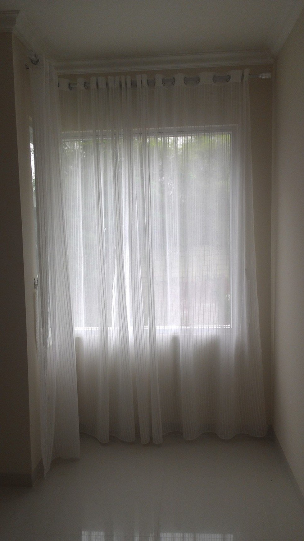 RUMAH 2 LANTAI VIEW TAMAN SIAP HUNI DI CLUSTER NEO CATALONIA, NUSA LOKA