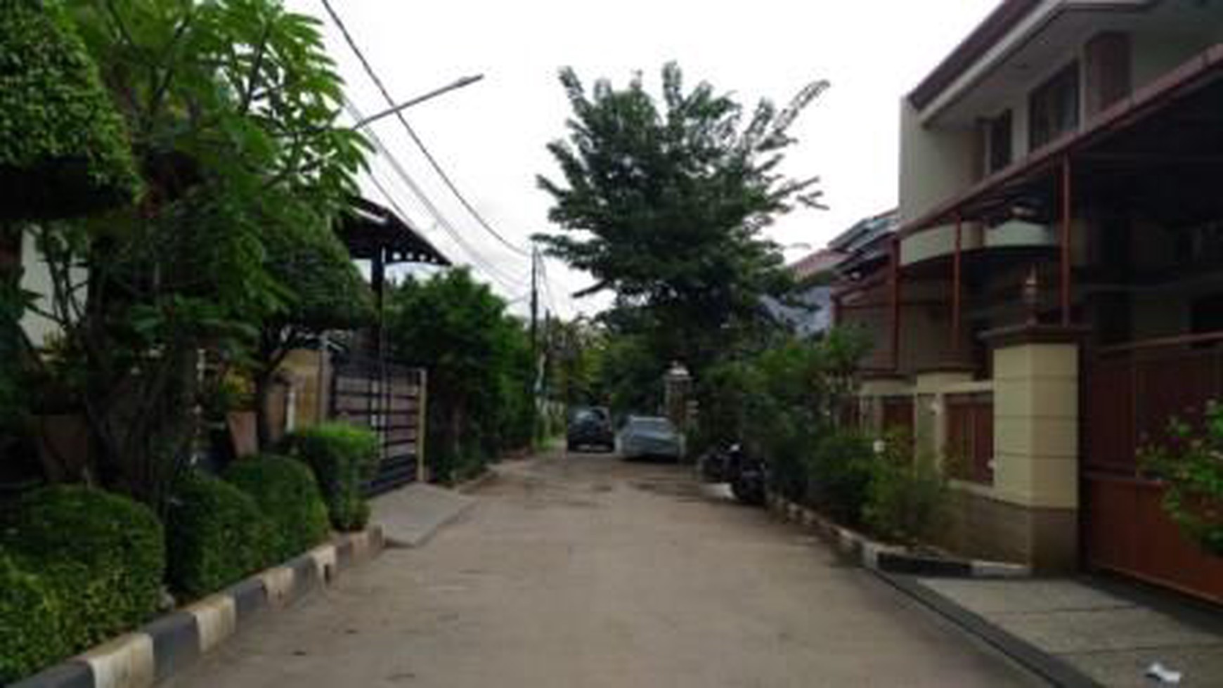 Rumah etnik gaya Bali luas 195m harga 4.5M