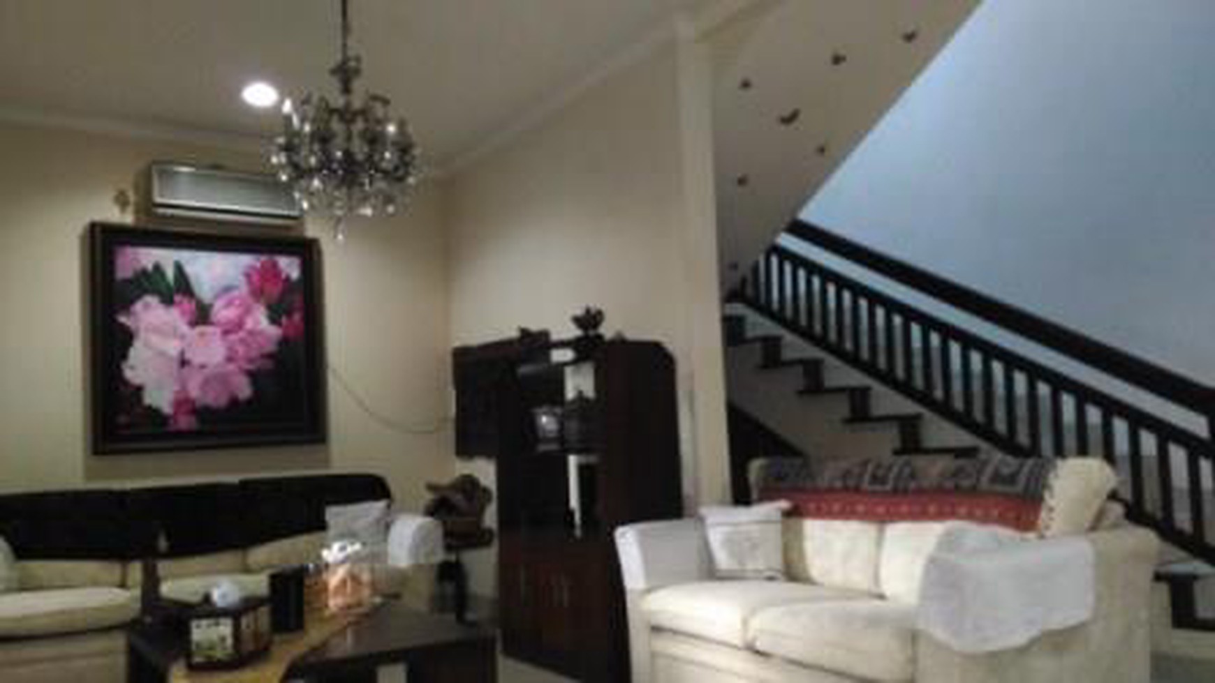 Rumah etnik gaya Bali luas 195m harga 4.5M