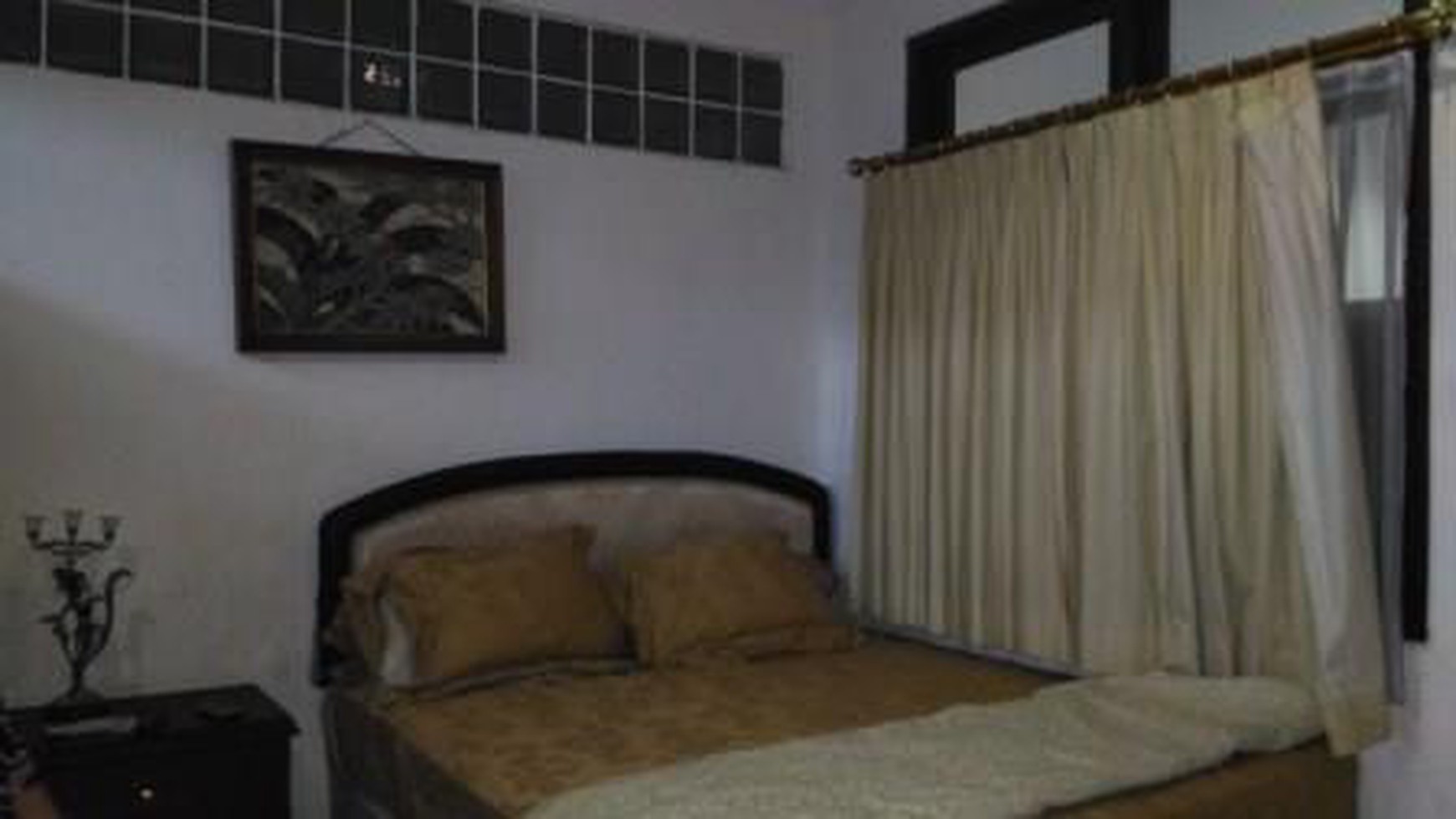 Rumah etnik gaya Bali luas 195m harga 4.5M