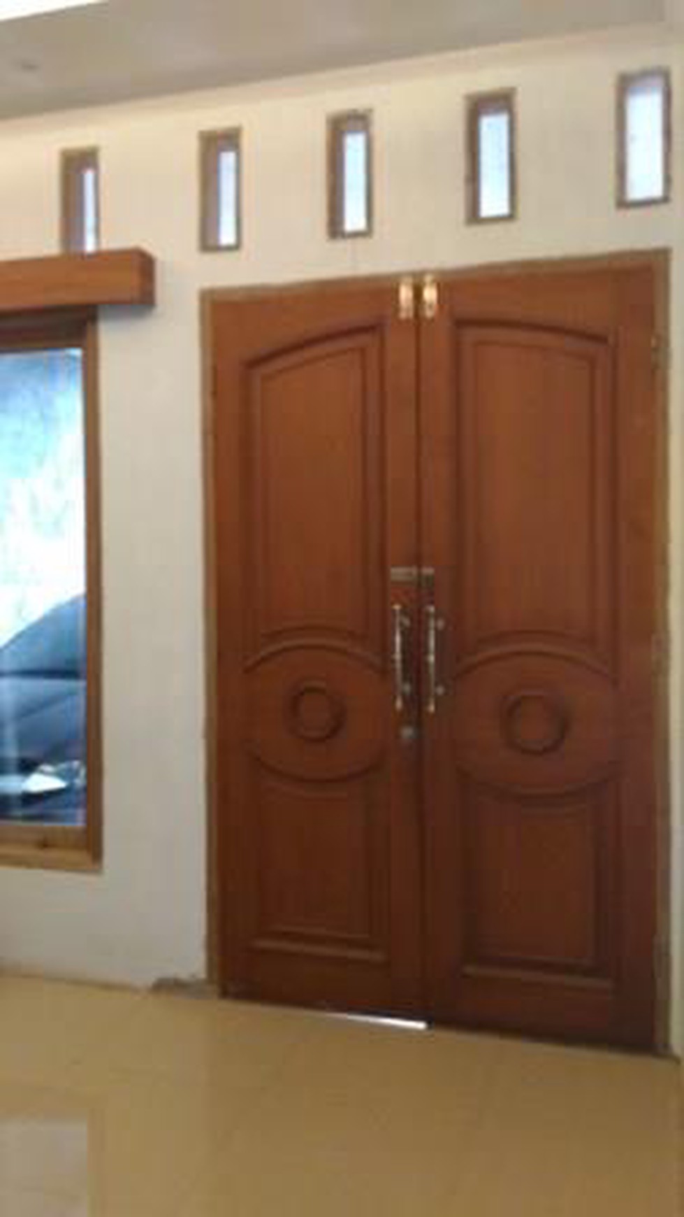 Rumah dekat Graha bintaro 113m cuma 800jt nego