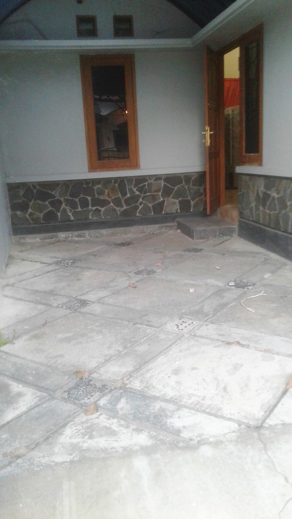 HUNIAN DI CORONGAN, PERUM KINARA PURI, SLEMAN