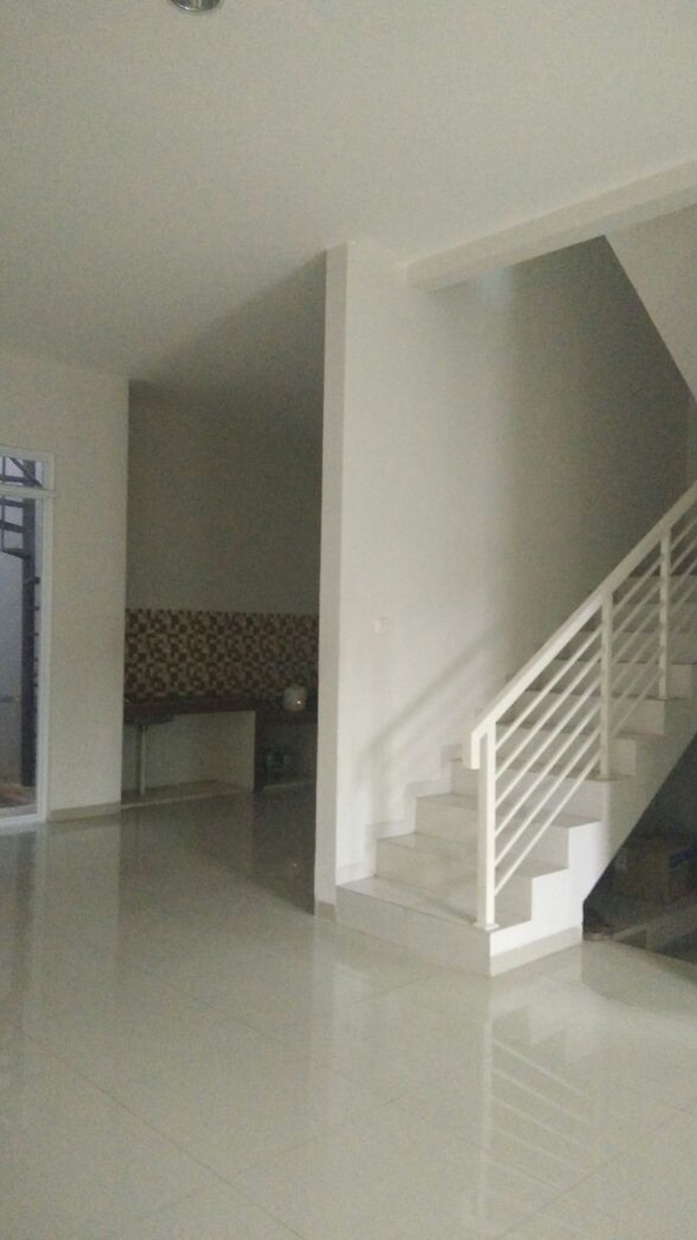 Rumah Minimalis,Brand New,  di Jurangmangu, Harga bersahabat di jamin Murahh..!!!