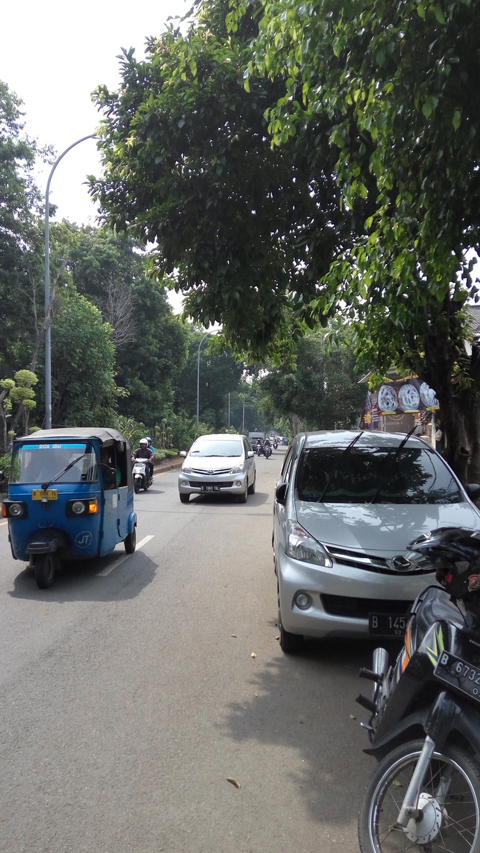 Ruko 2 lantai, cocok untuk usaha dan kantor di Pulo Asem , Jakarta-Timur