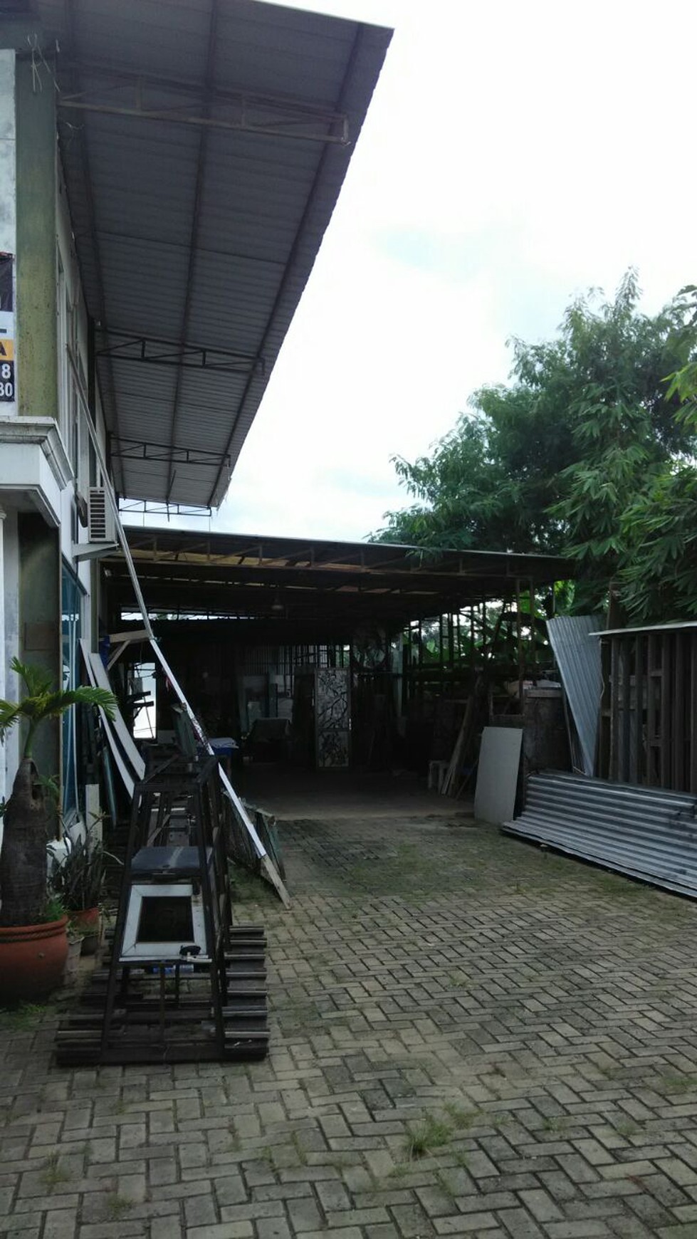 Gudang Siap Pakai Lokasi Strategis