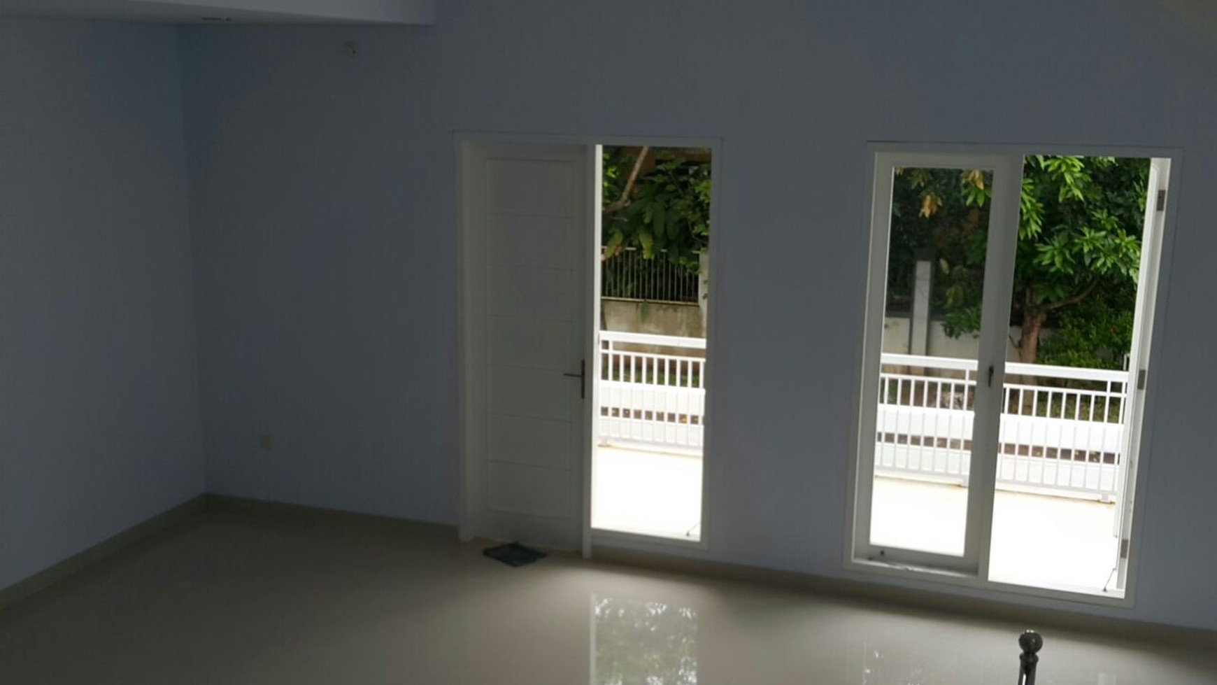 DIJUAL TURUN HARGA BSD CLUSTER PUSPITA LOKA Rumah Bangunan Baru, harga murah, Lokasi strategis dekat Al-Azhar