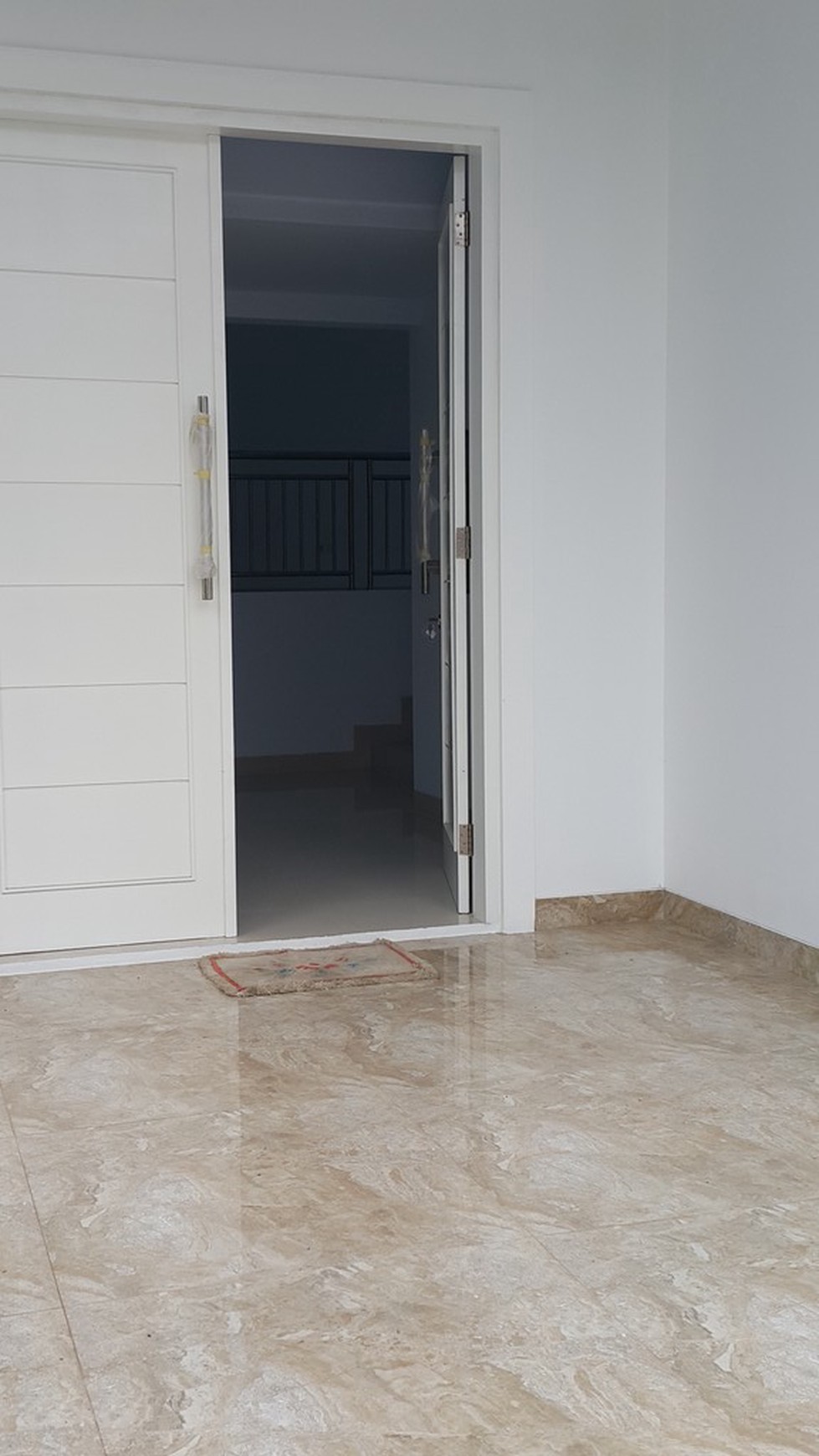 DIJUAL TURUN HARGA BSD CLUSTER PUSPITA LOKA Rumah Bangunan Baru, harga murah, Lokasi strategis dekat Al-Azhar
