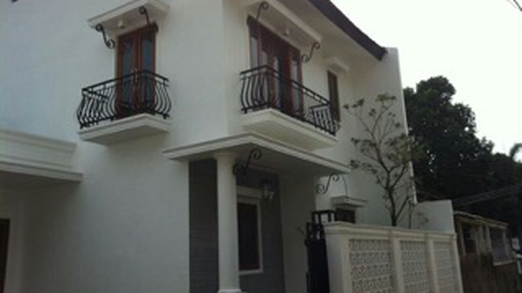 RUMAH DI JUAL DI SIMATUPANG JALAN INTAN