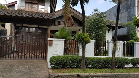 Rumah siap huni,strategis di Jakarta Timur