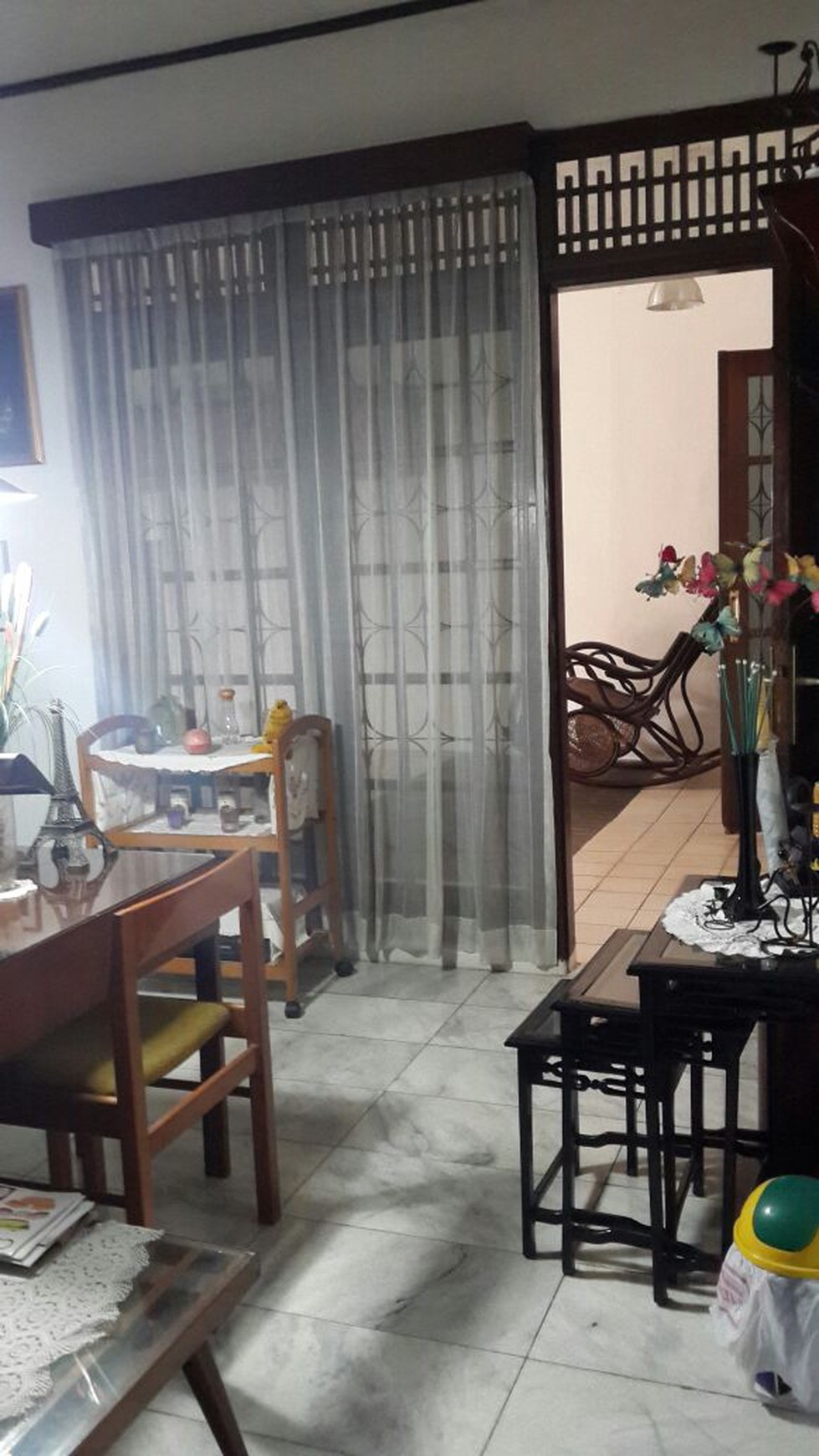 Rumah Dalam Perumahan di Pinang Tangerang