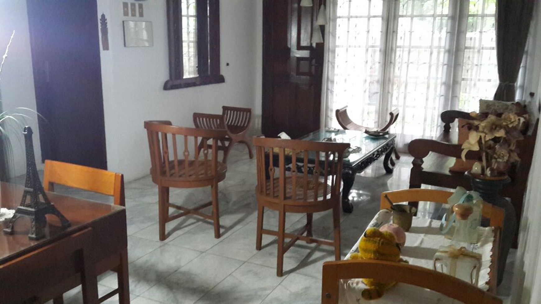 Rumah Dalam Perumahan di Pinang Tangerang