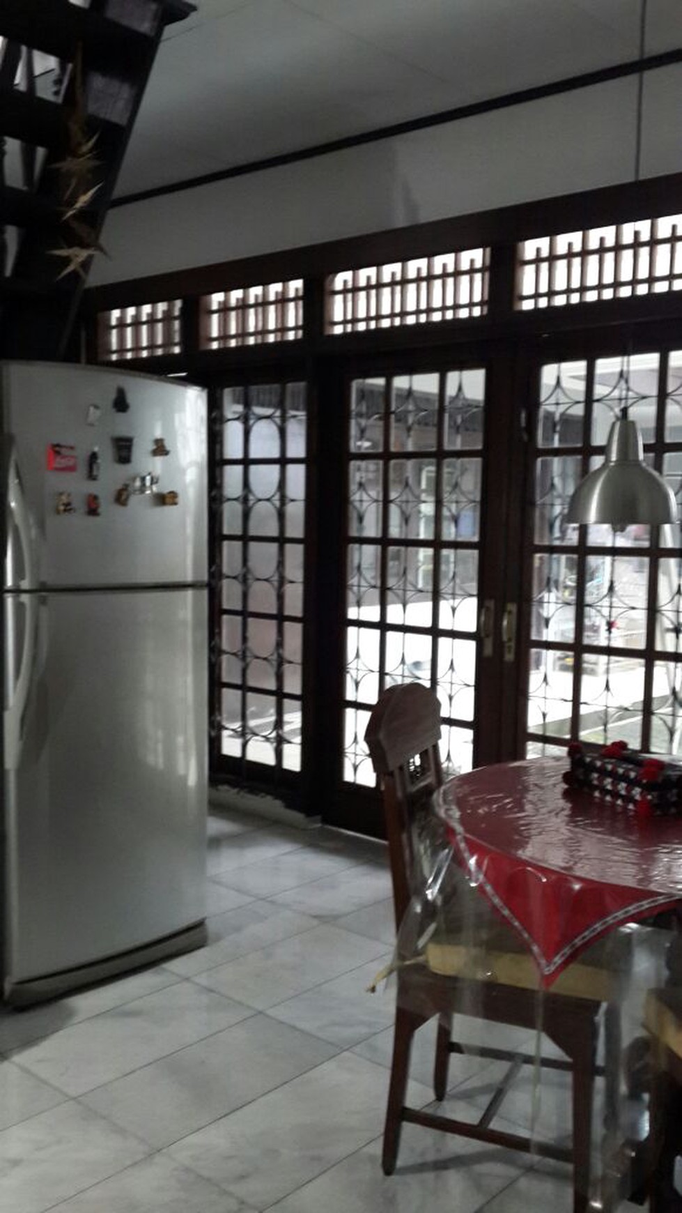 Rumah Dalam Perumahan di Pinang Tangerang