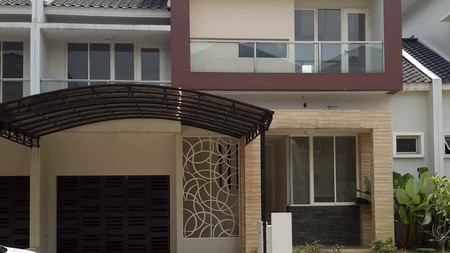 DiJual Cepat Rumah Bagus di Kebayoran Essence, Bintaro Sektor 7