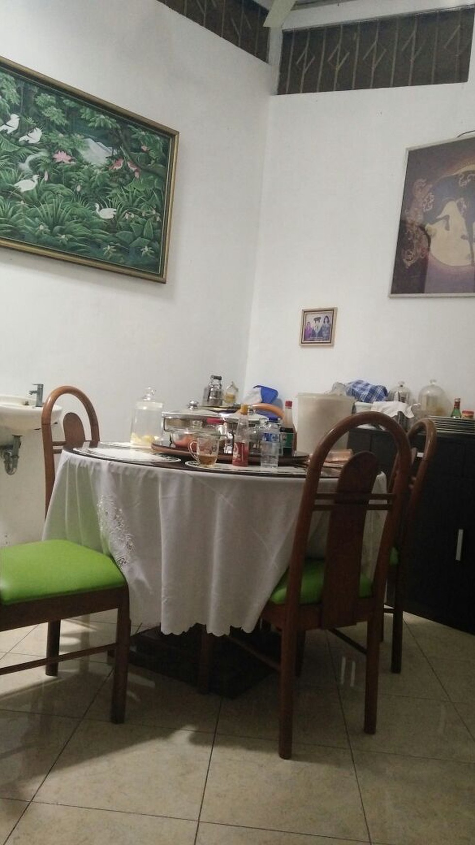 Rumah siap huni,nyaman di Pondok Aren