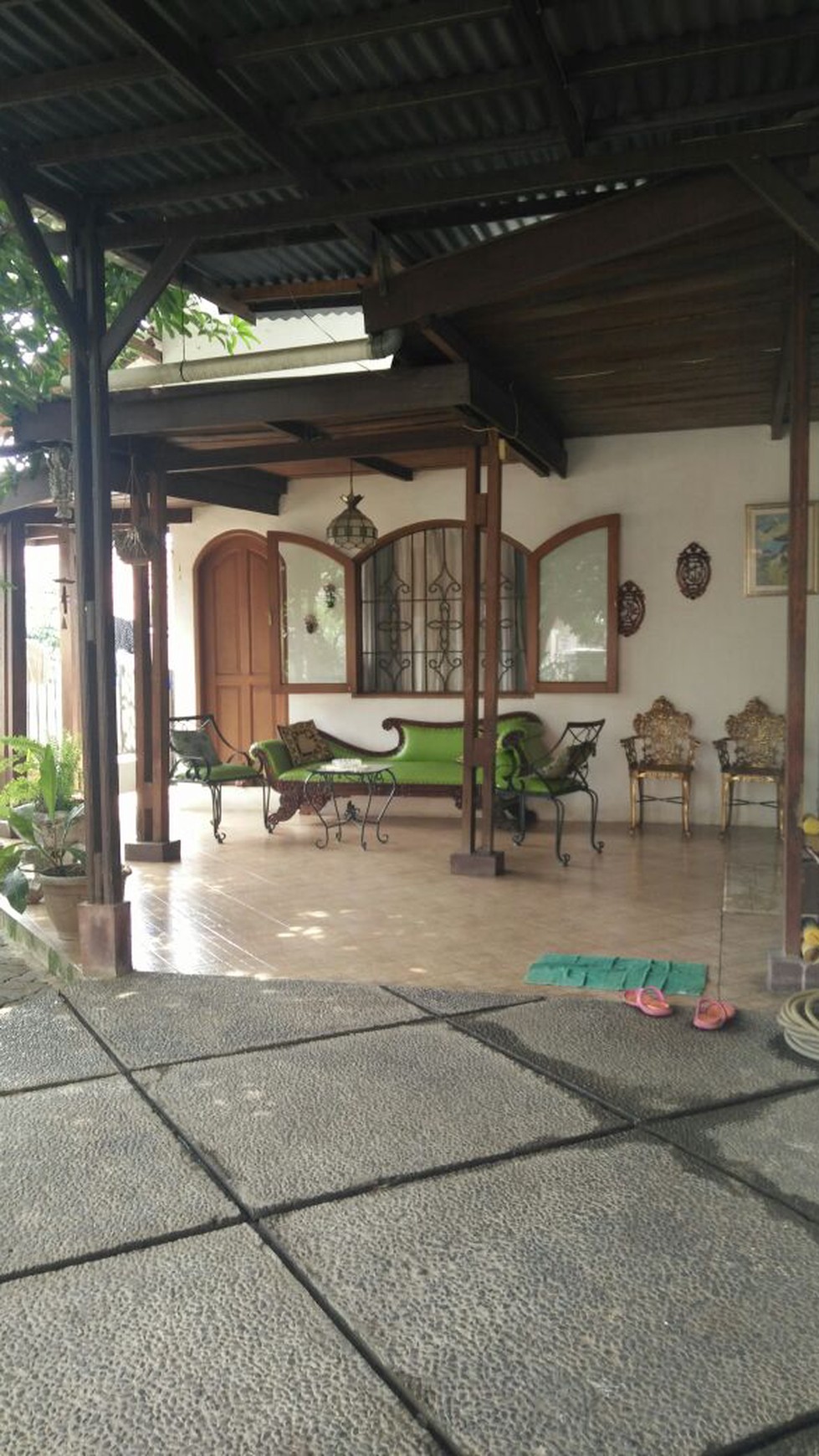 Rumah siap huni,nyaman di Pondok Aren