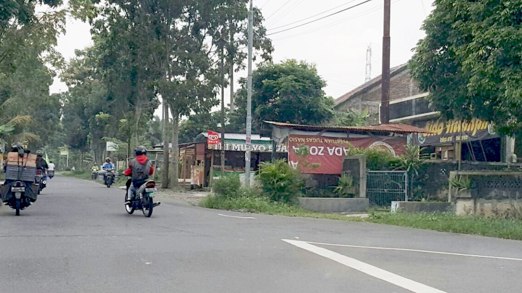 TANAH PINGGIR JALAN TURI, SLEMAN, YOGYAKARTA