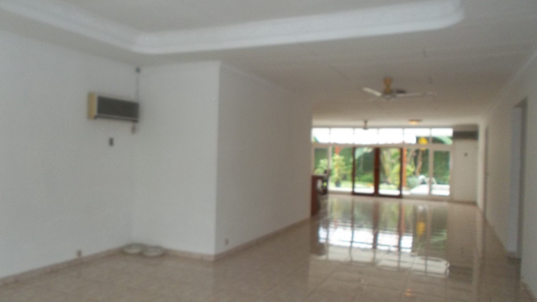 Beautiful house for rent in prime area of Kemang