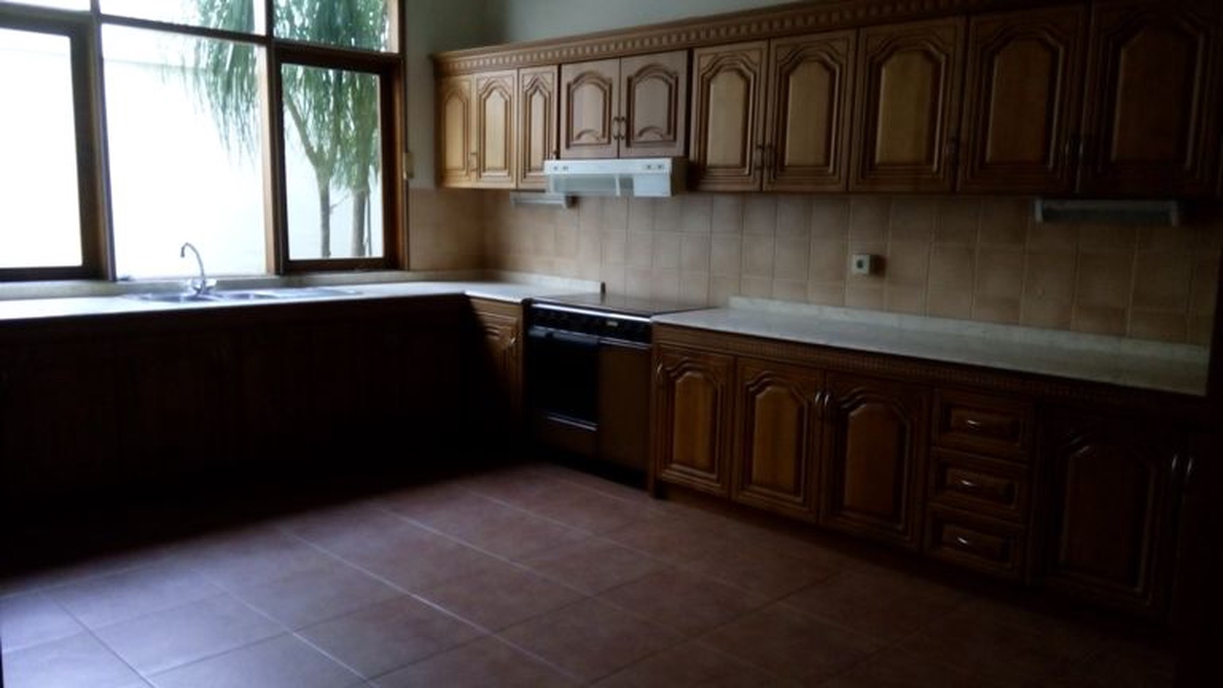 Nice House with Great Backyard in Kemang