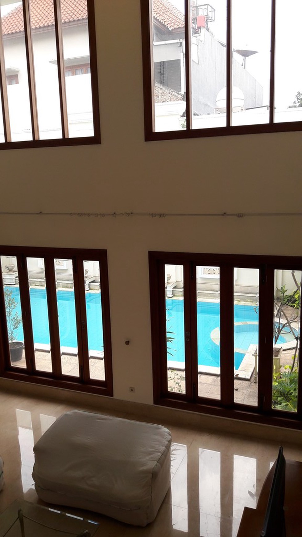 Rumah Disewakan  Sekolah Kencana - Pondok Indah