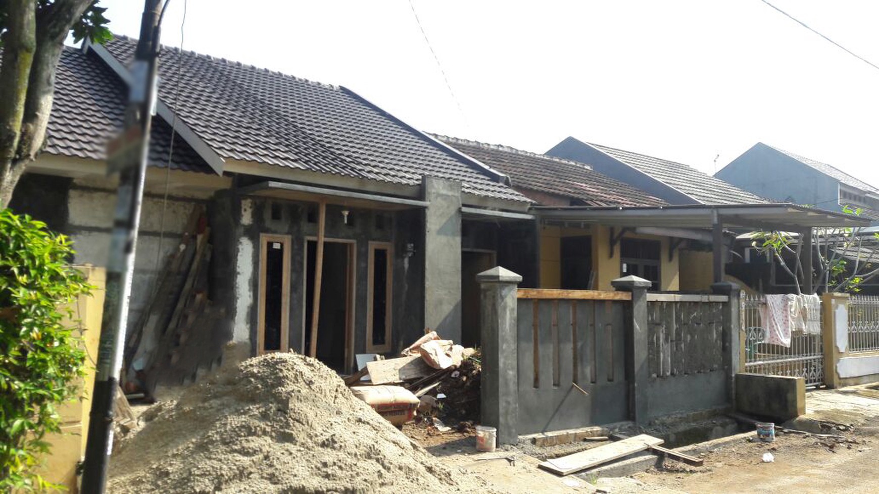 Dijual Rumah Murah dan Bagus Di Jl Kemuning, Ciputat