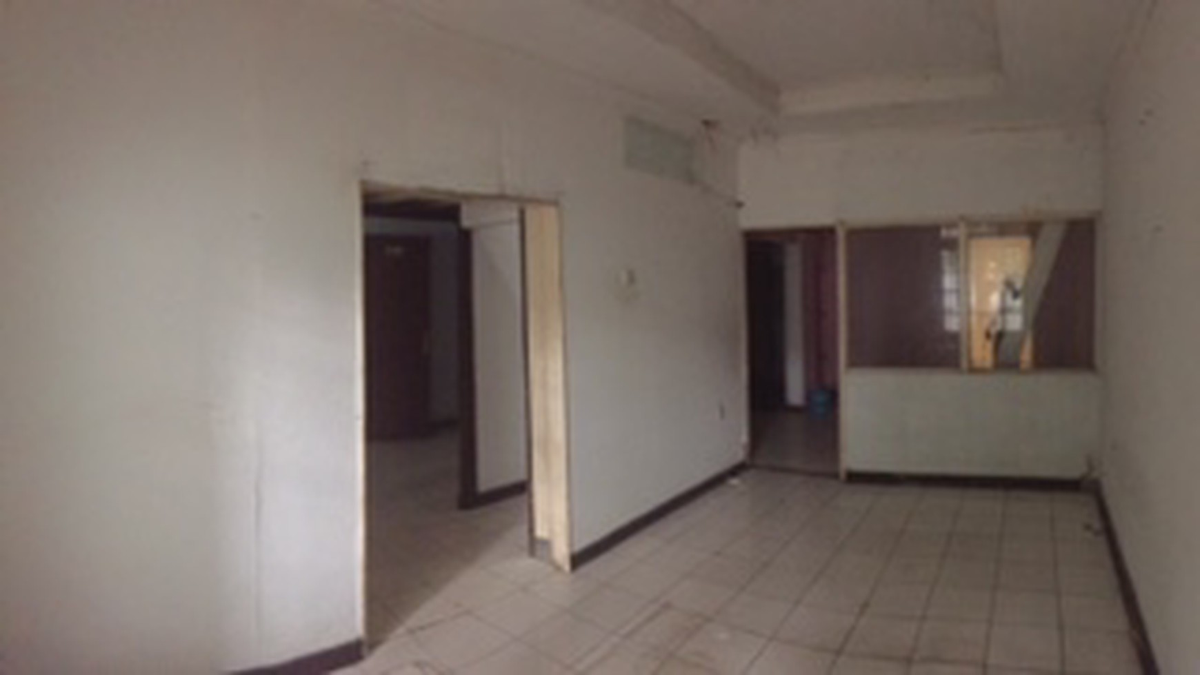 Rumah Tua Hitung Tanah Area Panglima Polim, Kebayoran Baru