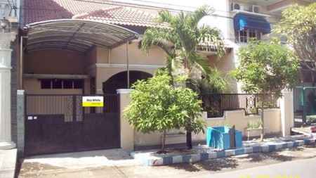 Dikontrakkan rumah di Manyar Jaya, kondisi sangat terawat dan siap huni
