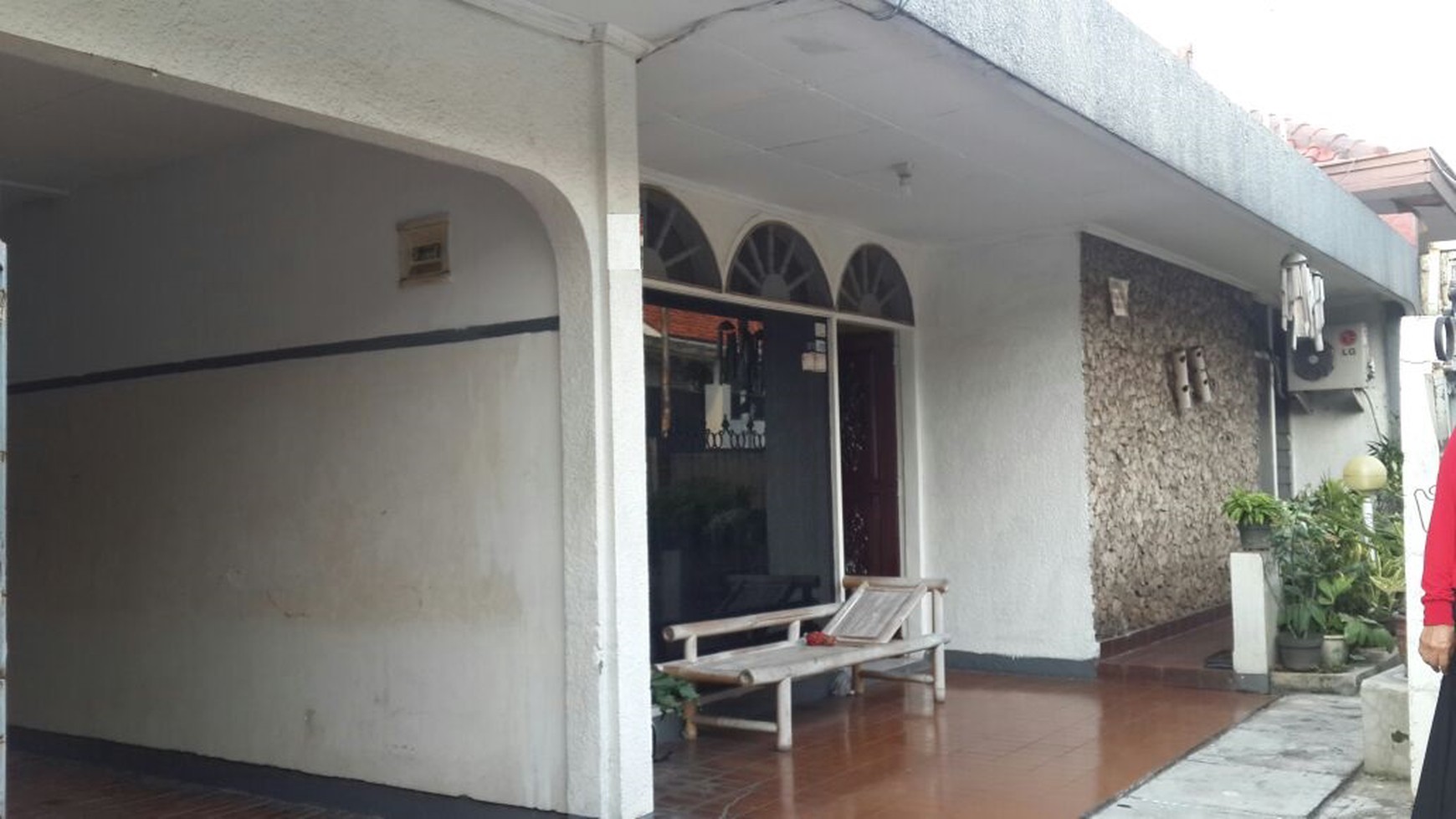 Rumah Siap Huni,strategis di Pesanggrahan Jakarta Selatan