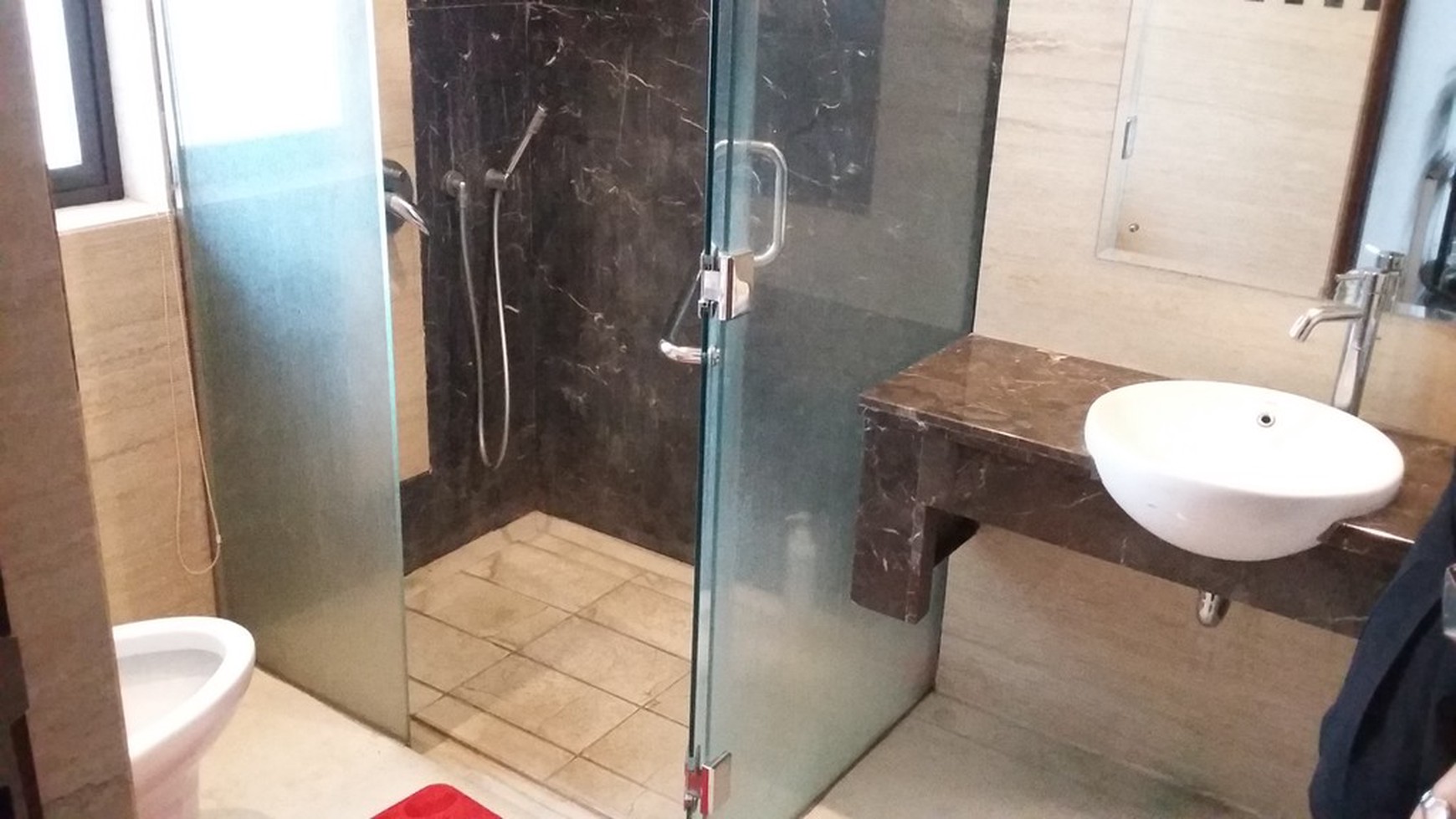 DIjual Rumah di Taman Diponegoro - Lippo Karawaci