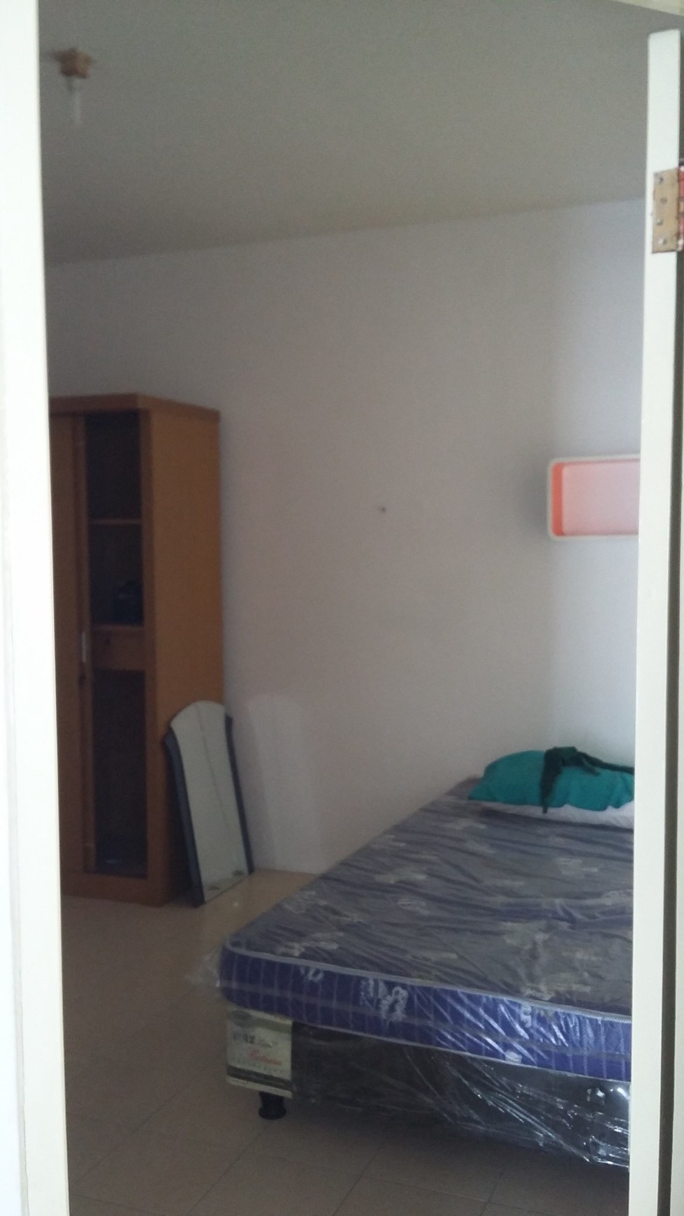 Disewakan Townhouse Lantai 1 di Taman Elok - Lippo Karawaci