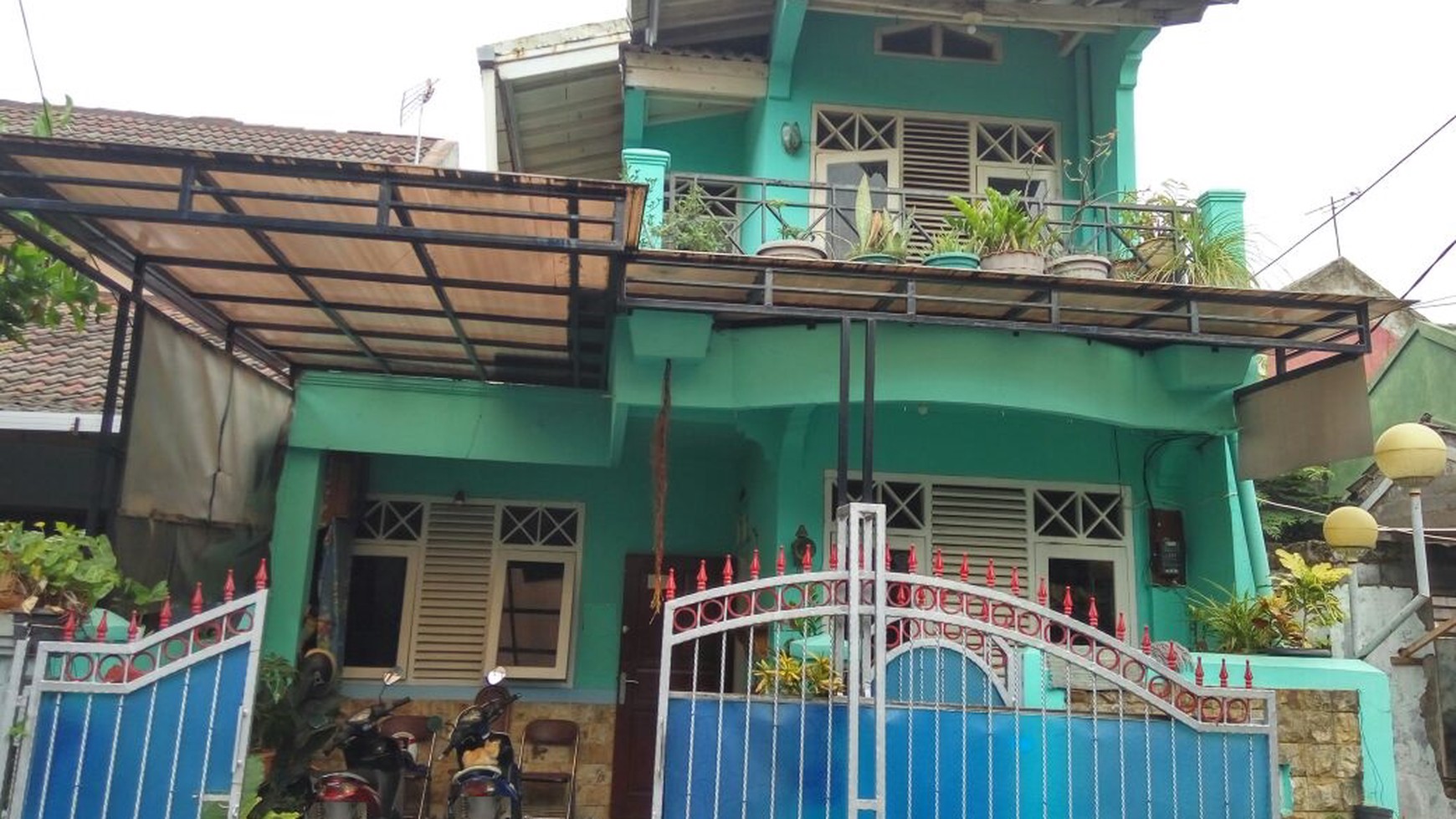 Rumah siap huni di Pondok Gede