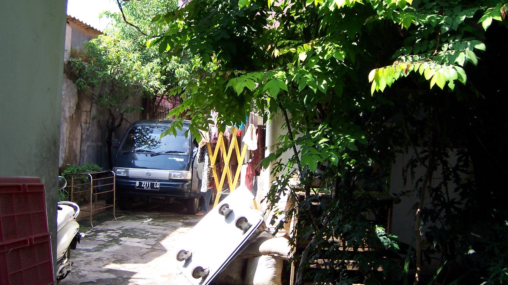 Rumah bangunan lama di lokasi bisnis, Jakarta Pusat